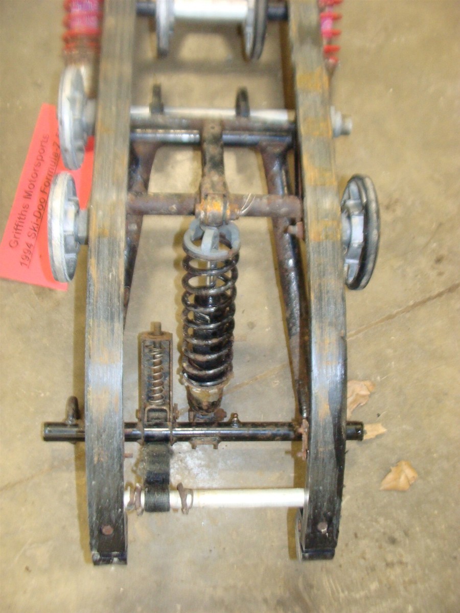 1994 Ski-Doo Formula Z 583 skid skidframe shocks slide rail 1994 Ski-Doo Formula Z 583 skid skidframe shocks slide rail