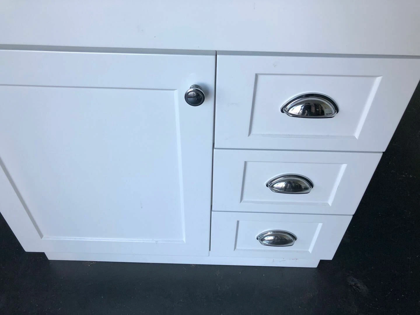 Picture 4 of 6
