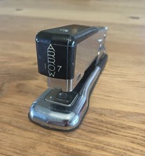 Vintage Arrow 107 Stapler 5  Long Chrome  Black