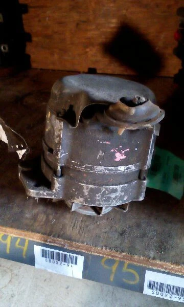 Alternador 90 Amp con CA a través de VIN 150000 se adapta a 82-86 QUANTUM 4071 Foto 2 de 3