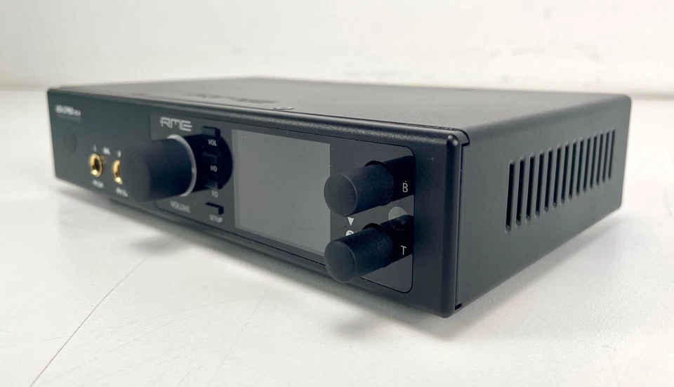 RME ADI-2 PRO FS R Black Edition Ultra-fidelity PCM/DSD 768 kHz AD/DA Converter - Image 4 of 4