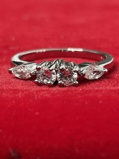 925 Sterling Silver White Cz Women s Ring size 7 promise ring