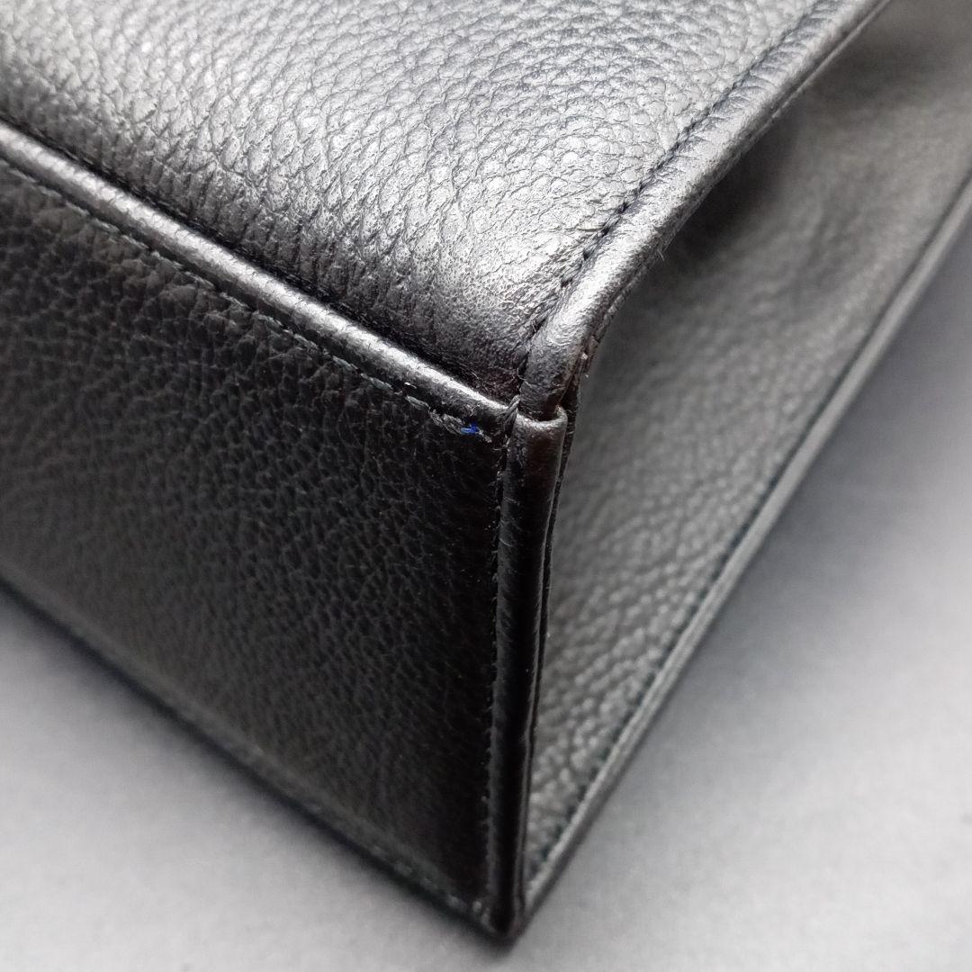 Good quality Yves Saint Laurent leather 2way bag … - image 9