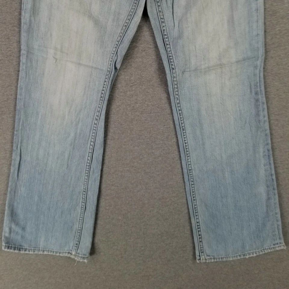 Vintage Gap 29x30 Boot Fit Blue Jeans Soft Broken In Denim Button Fly Retro 90s - Image 2 of 4