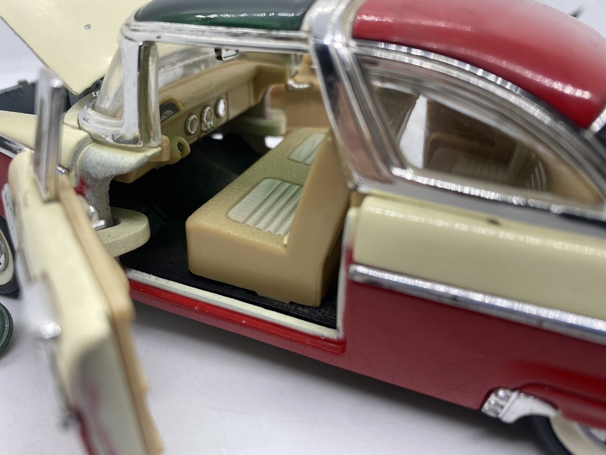 1955 Ford Crown Victoria 1:24 Superior Sunnyside LTD Die Cast RED