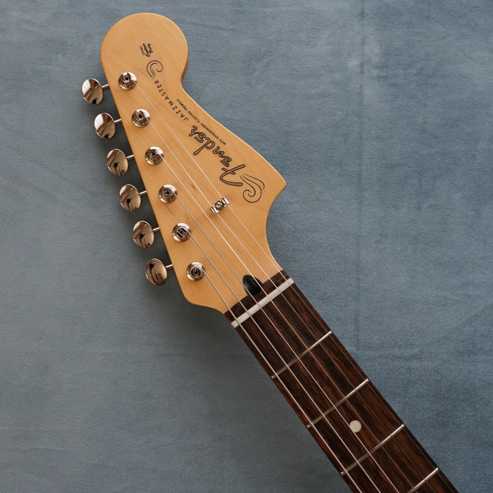 Fender Made in Japan Junior Collection Jazzmaster Rosewood 3-Color Sunburst - Image 4 of 4