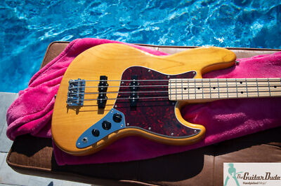 2022 Fender Made in Japan Hybrid II Jazz Bass with Maple Fretboard