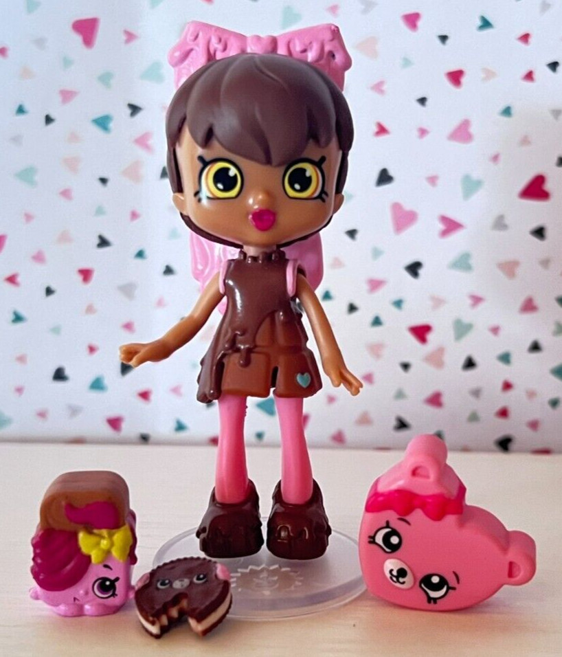 SHOPKINS Lil Shoppies COCOLETTE 3" Doll PETKINS Stand COMPLETE + S2 EUC Lot VHTF