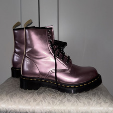 Dr. Martens Stiefelette rosa metallic glänze...