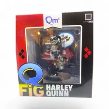 Q-Fig DC QMX Harley Quinn w/ Hyena & Sign 4" Collectible Vinyl Figure Statue New