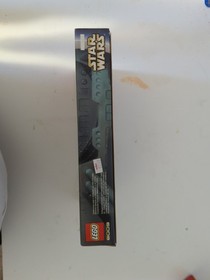 LEGO R2-D2 8009 Star Wars NEW 242pcs BoxWEAR Building Toy 4162599 2002 Lucasfilm