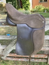 Heather Moffett Flexee Saddle - 17” Dressage Brown Synthetic Saddle