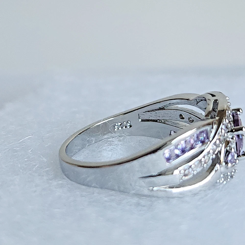 Sterling Silver Amethyst & Cubic Zirconia Cocktail Ring | Size 9 | 4.2g - Image 4 of 4