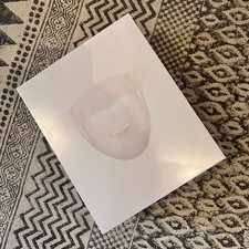 INIA GLOW Face 4d Red Light Therapy Mask - Wireless. Brand New  Factory Sealed.