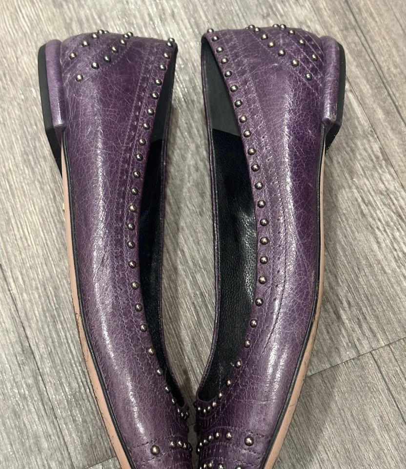 PRADA Milano Cuero Violeta, Estilo Tachonado Pisos, Ballet 35/Talla 5 EE. UU. en Italia Foto 4 de 4