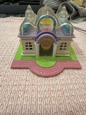 Vintage 1994 Bluebird Polly Pocket Light Up Bridal Salon w/ Figures, Lights Work