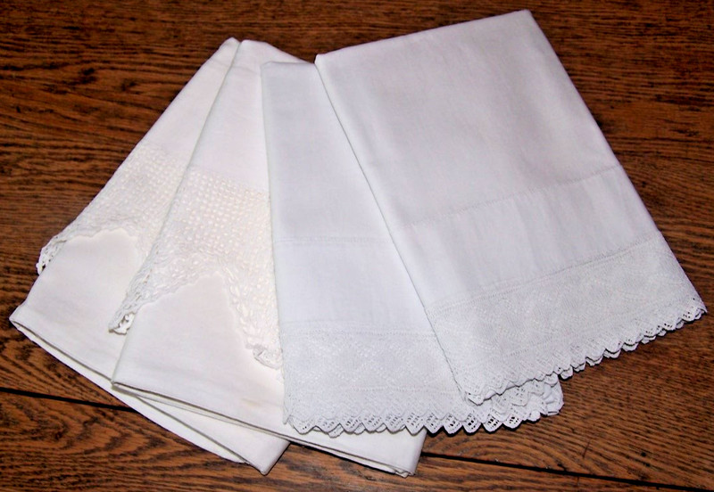 2 Pair Vintage or Antique Cotton Pillowcases w Hand Crocheted Lace Look Openings