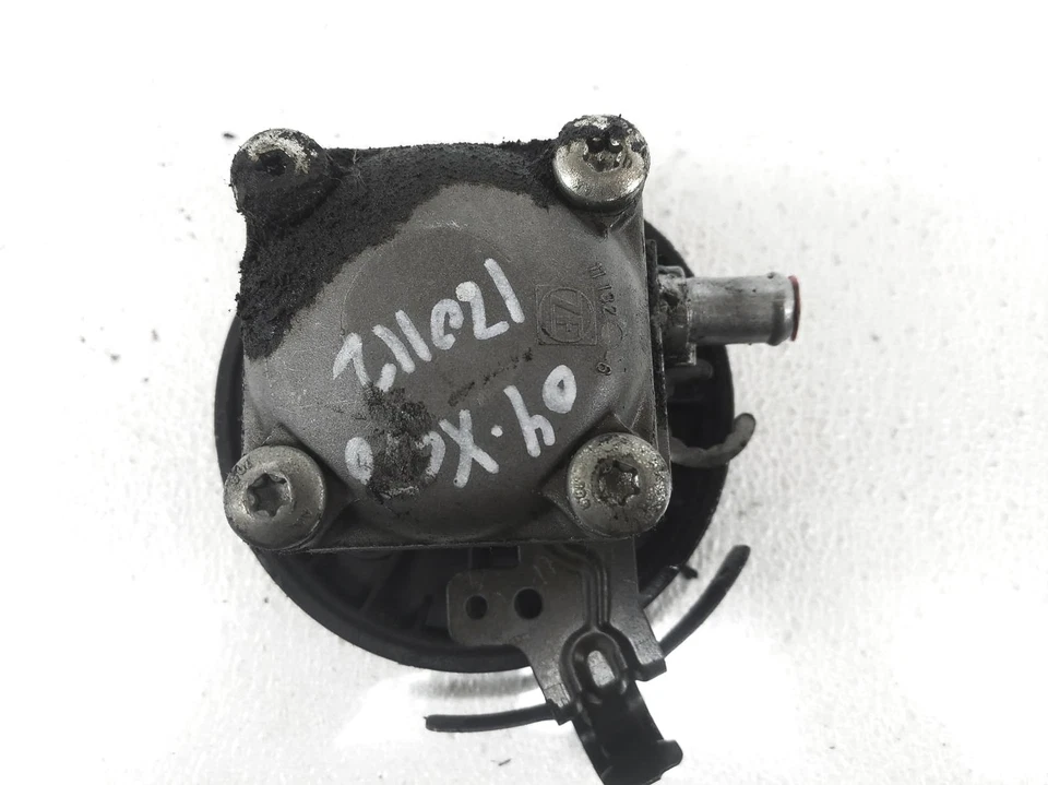 Bomba de dirección asistida Volvo S40 2000-2004 con polea 8683377 Foto 3 de 4