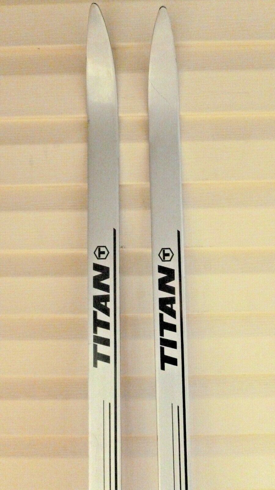 Vintage Titan GT Cross Country Snow Skis with Salomon Bindings 195cm