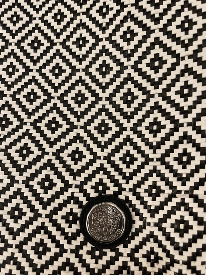 Vince Camuto Tote Style Handbag Beautiful Condition!! - Image 2 of 4