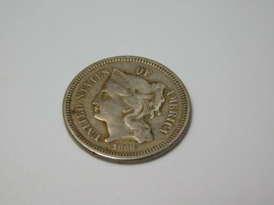 OLD US COINS 1868 THREE 3 CENT NICKEL - Image 4 of 4