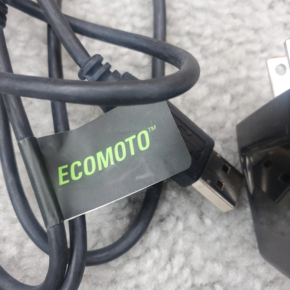 Motorola ECOMOTO Data/Sync MicroUSB Charging Cable for Motorola SKN6378A - Image 3 of 4