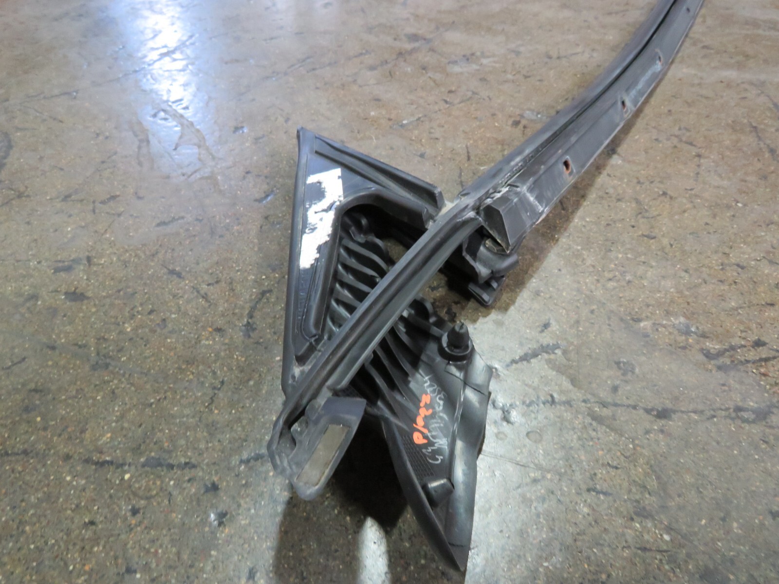 Ferrari Portofino, LH, Outer Glass Scraper Molding, Used, P/N 89091800