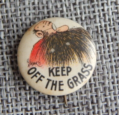 Antique Vtg Pinback Button Hassan Advertising Keep off the Grass #417-Y