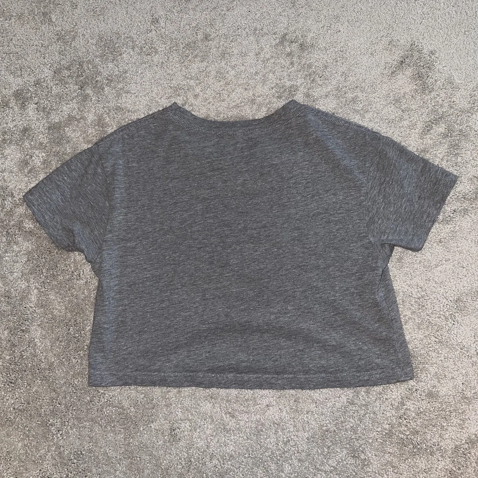 Молодой и безрассудный рубашка женщин XS серый укороченный свободного Y & R логотип - Изображение 3 из 4