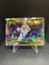 2025 Select WNBA Courtney Vandersloot Cracked Ice Snapshots #13