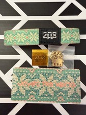 ZOX "JOY TO THE WORLD  1579  MEDIUM NIP NEW UNWORN UNREDEEMED