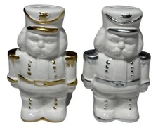 Nutcracker Christmas Holiday Salt & Pepper Shakers Cracker Barrel NEW