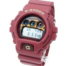 Casio G-Shock Central Cee SYNA DW-6900CC25-4ER Armbanduhr Burgund ohne Box r#