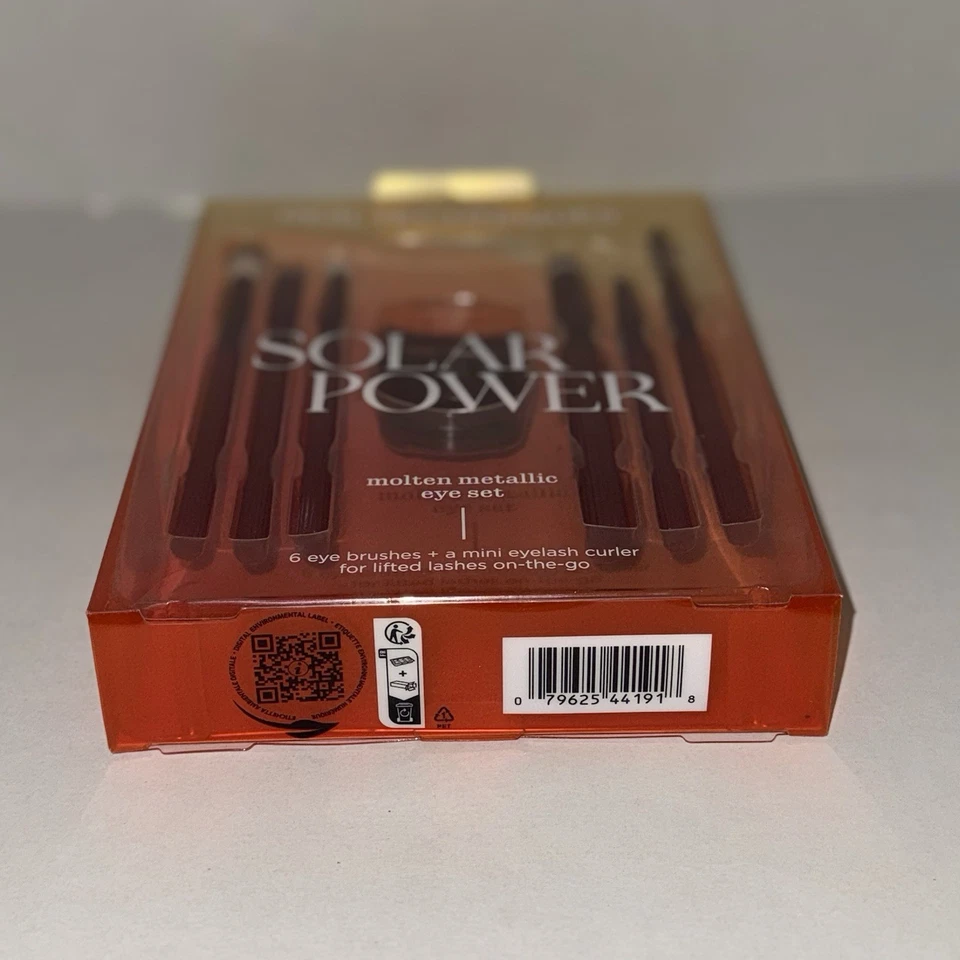 Juego de ojos metálicos fundidos de energía solar Real Techniques edición limitada  Foto 2 de 4