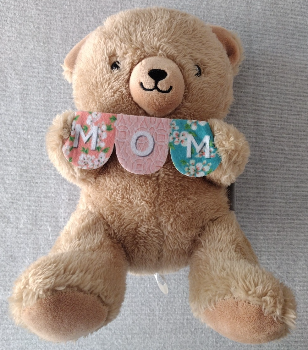Hallmark Plush Brown Bear Stuffed Animal Holding MOM Sign 9.5