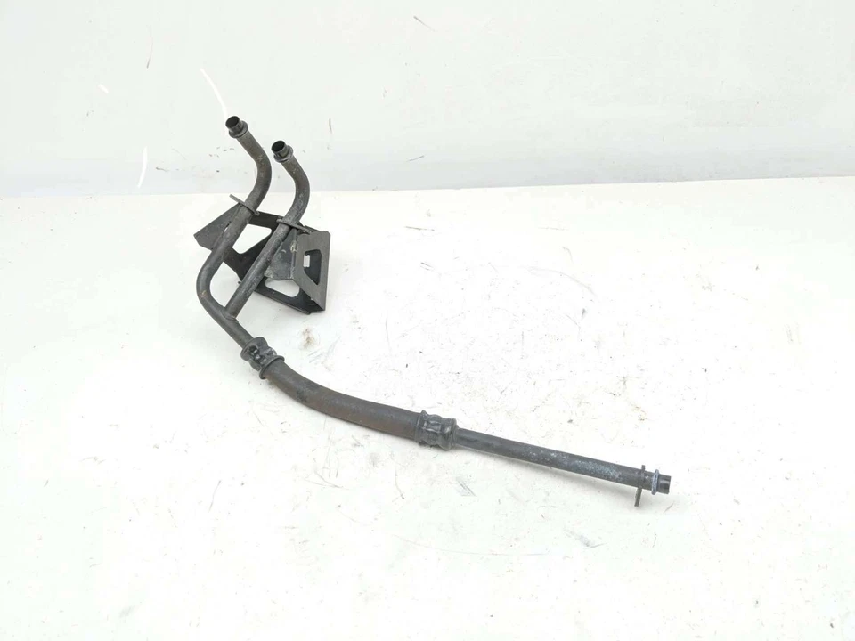 Soporte de montaje de tubería de entrada para enfriador de aceite Victory Kingpin Deluxe 06 Foto 2 de 4