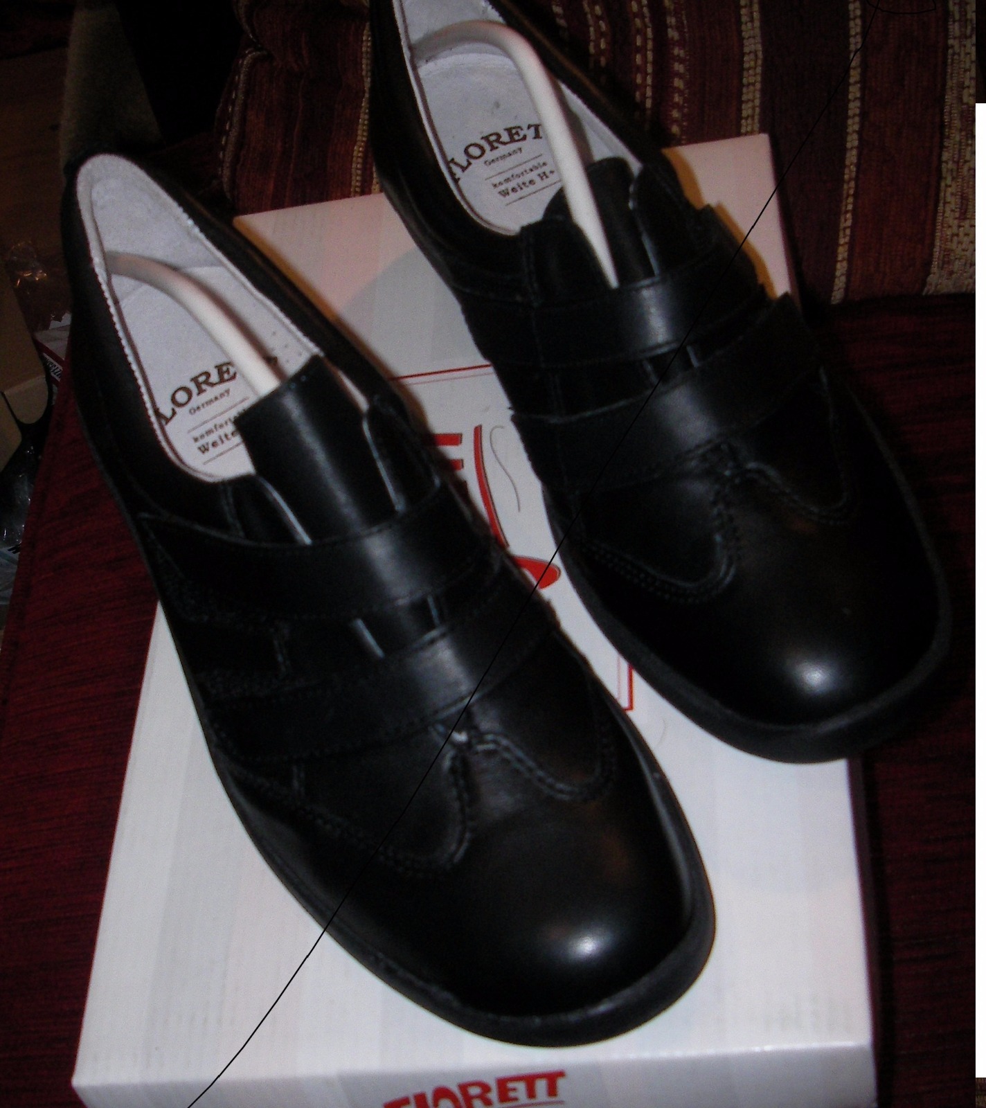Damenschuhe Halbschuhe, Klettslipper, von Florett zum Schnüren, Gr. 38, Weite H Damenschuhe Halbschuhe, Klettslipper, von Florett zum Schnüren, Gr. 38, Weite H