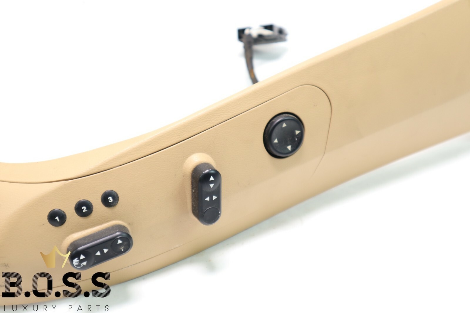 03-12 MASERATI QUATTROPORTE M139 LEFT DRIVER SIDE SEAT CONTROL SWITCH TRIM BEIGE