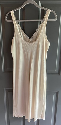 Vtg JC Penney Cream Full Slip Dress Midi Nylon Lace 14 Made USA Babydoll 34? - Picture 4 of 7