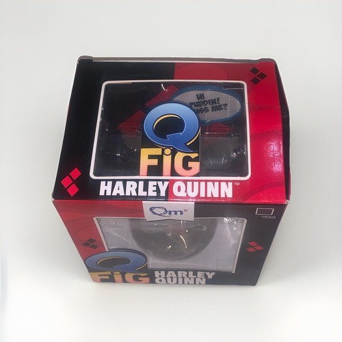 Q-Fig DC QMX Harley Quinn w/ Hyena & Sign 4" Collectible Vinyl Figure Statue New - Picture 3 of 4