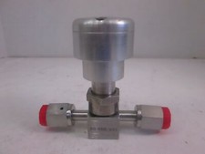 Swagelok Bellows Sealed Valve SS-4BK-V51, Used