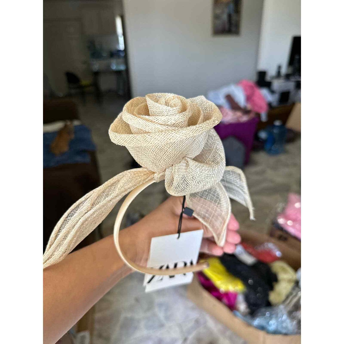 NWT Zara floral headpiece headband NWT Zara floral headpiece headband | Mercari main image 3