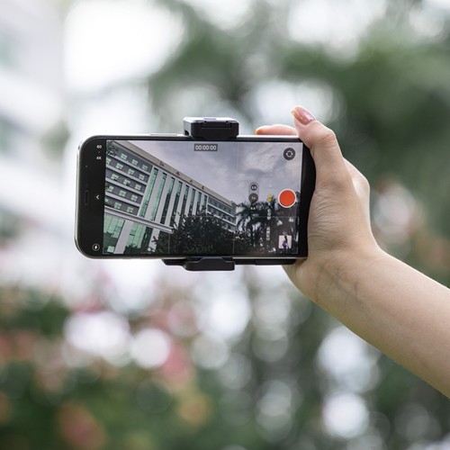 Ulanzi CG01 CapGripII Poignée Booster Selfie Portable avec Télécommande Bluetooth - Photo 16 sur 24