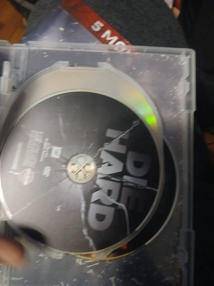 Die Hard 5-Movie Collection DVD Set 1988-2013 Bruce Willis - Image 4 of 4