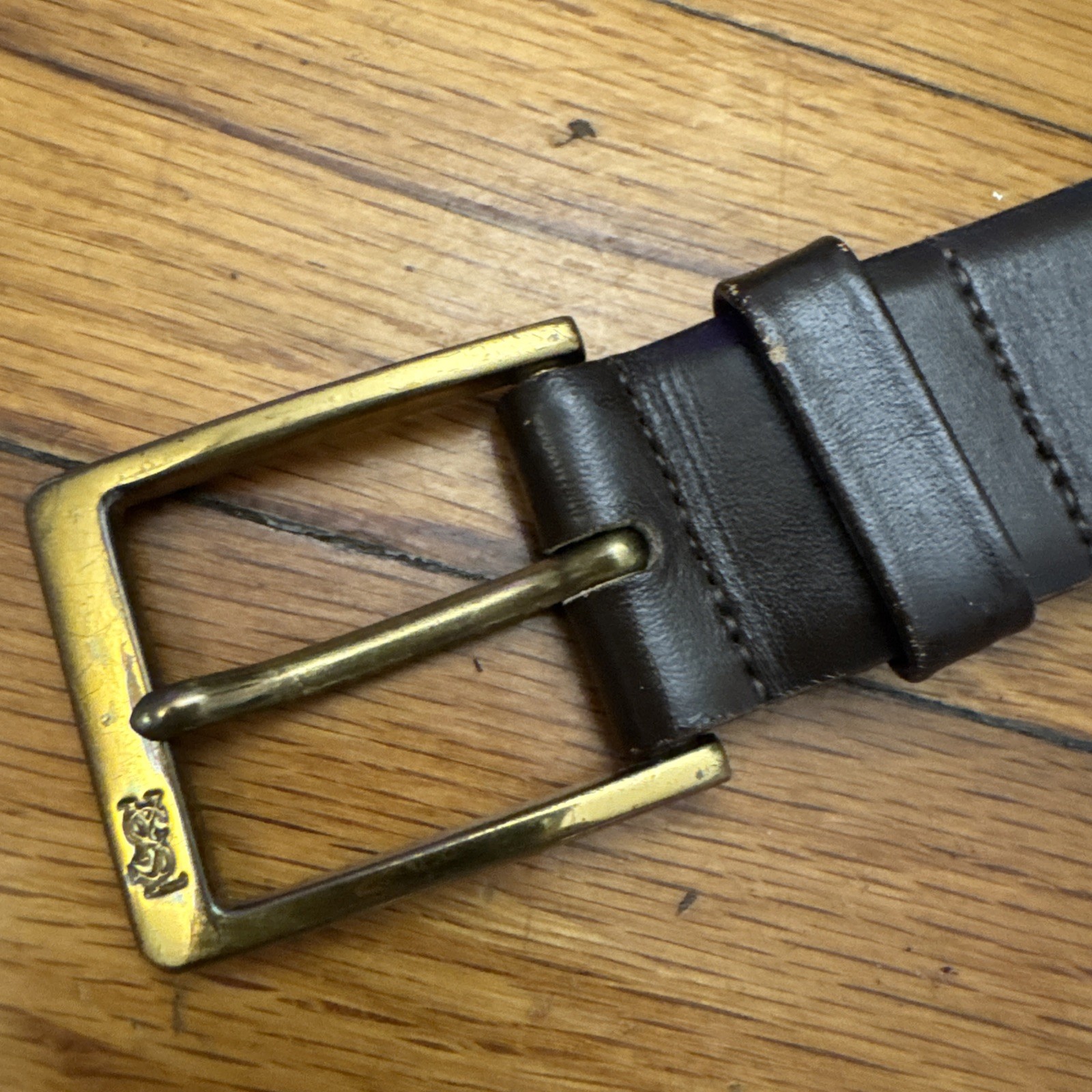 Fibbia per cintura vintage Yves Saint Laurent YSL logo tono oro slim
