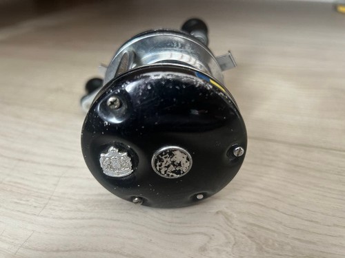 Abu Garcia 80 Year Bait Reel Black Double Handle - Picture 1 of 5