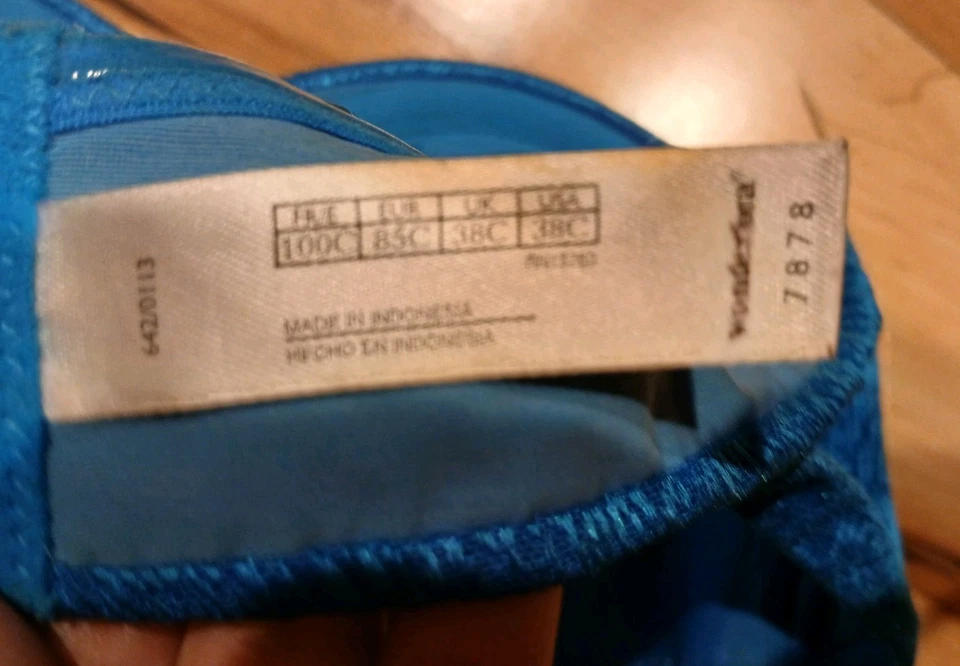 Sujetador con aros acolchado Wonderbra azul 38C Foto 3 de 4