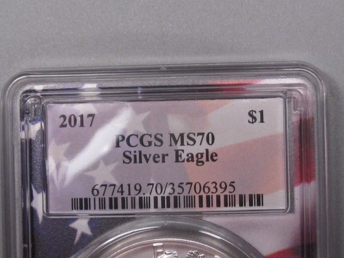 Silver American Eagle 2017 graduación profesional MS70 núcleo de bandera. #32 - Imagen 2 de 5
