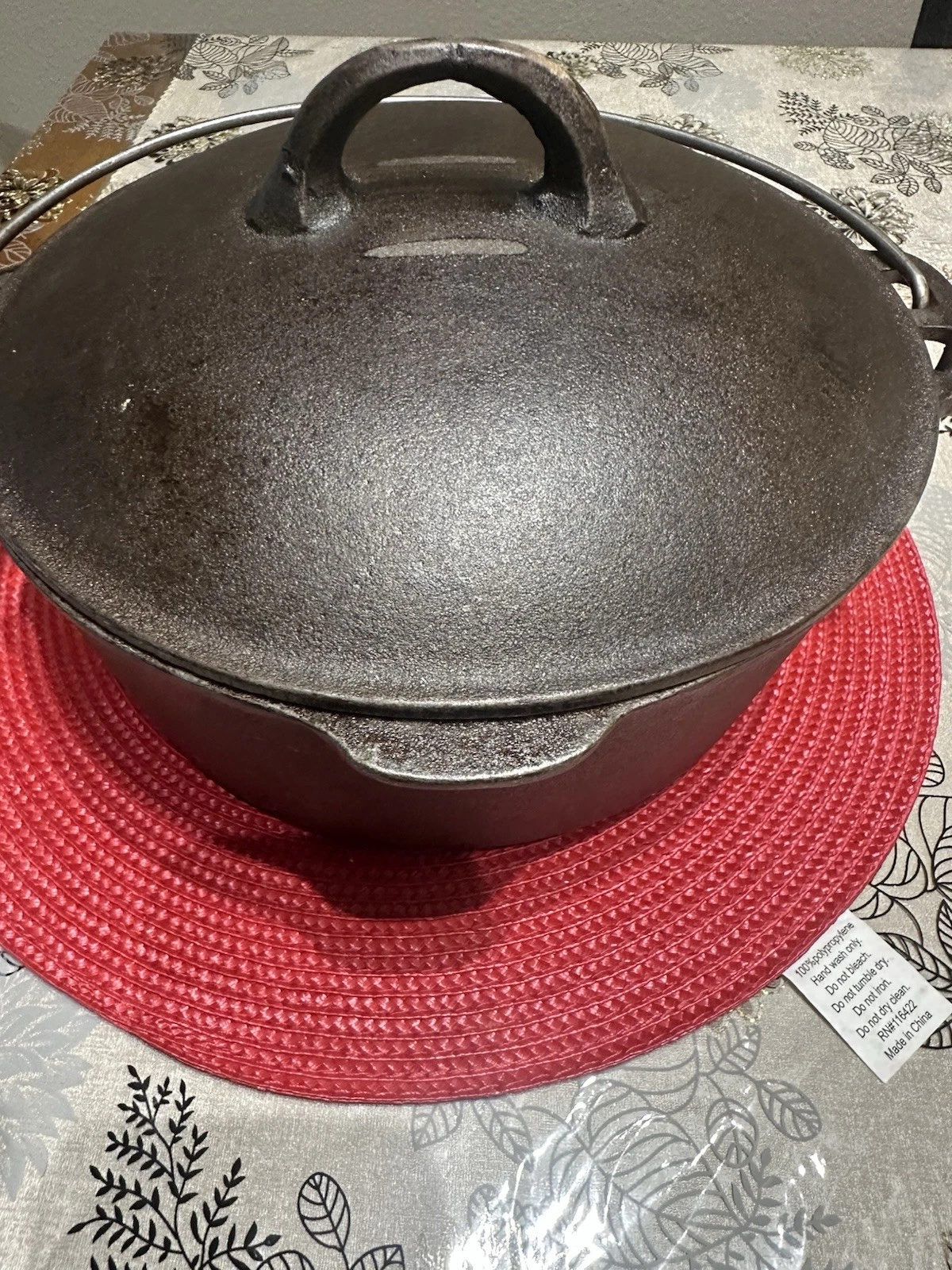 Rare Griswold & Wagner Marked Cast Iron No. 2 Dutch Oven W Lid