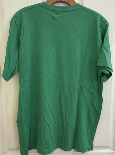 Camiseta de baloncesto verde celta Uniqlo UT x Disney Mickey Mouse talla L - Imagen 4 de 5